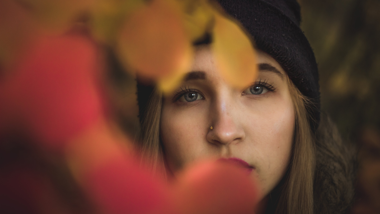 לוקים יפים לחורף: איך להתלבש בסטייל במזג אוויר קר?